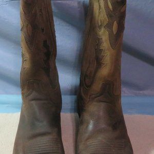 Pre-owned Cowboy boots with toe caps size 9 D